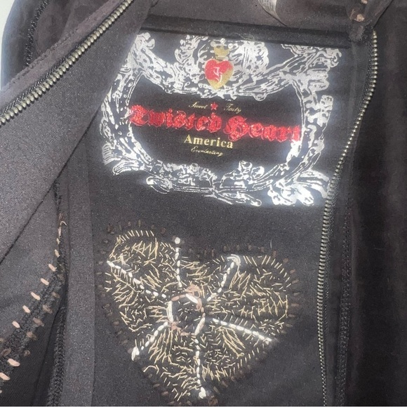 Twisted Heart Black Embroidered Zip Up Velvet Hoodie - Picture 6 of 6